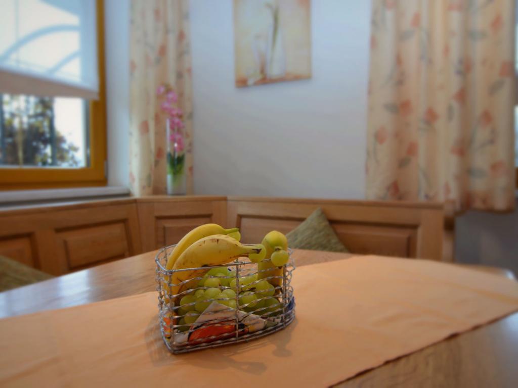 Holiday Flat With Swimming Pool In Prackenbach 비에탁 외부 사진